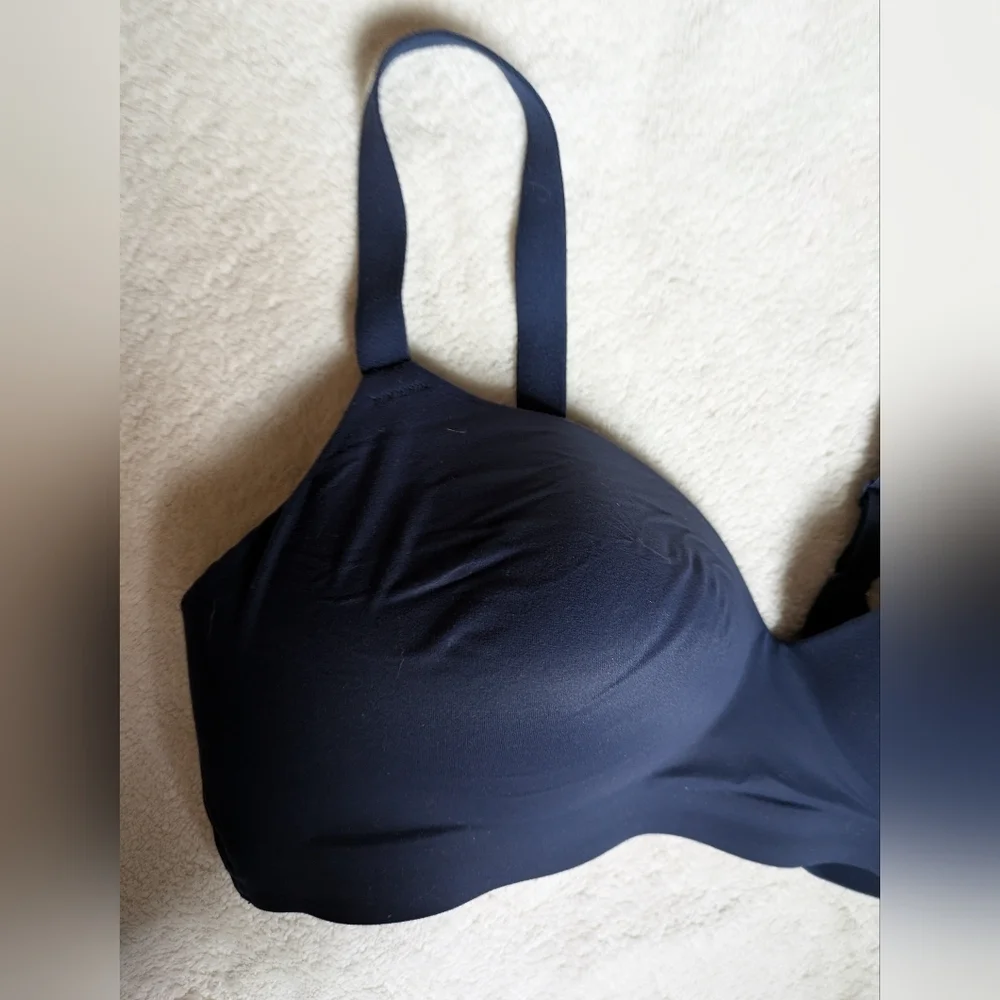 Soma Enbliss Wireless Navy Bra 38D